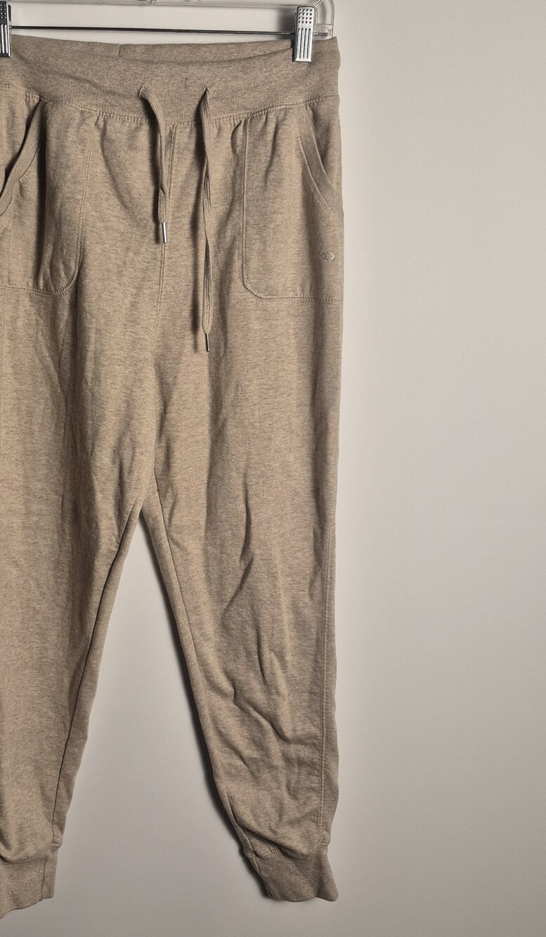Leg3nd Beige Jogger Sweatpants Women Medium Drawstring Lounge Pants Cozy Fleece